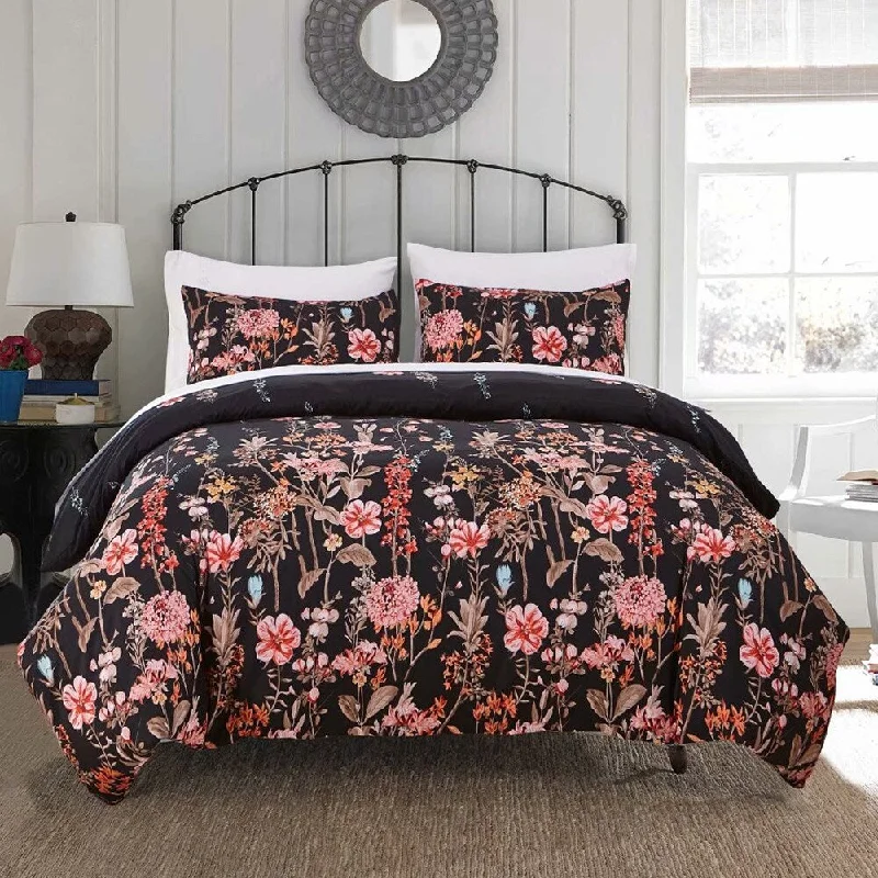 Microfiber - filled comforters that are lightweight and easy to care forShatex Floral Comforter Bedding sets Dark Flower