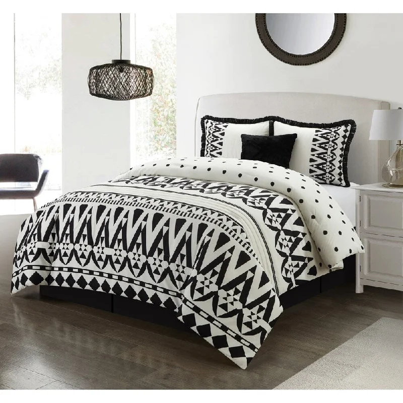 Queen - size comforters for standard queen - sized mattressesNanshing Susan 5-Piece Contemporary Black & White Comforter Set