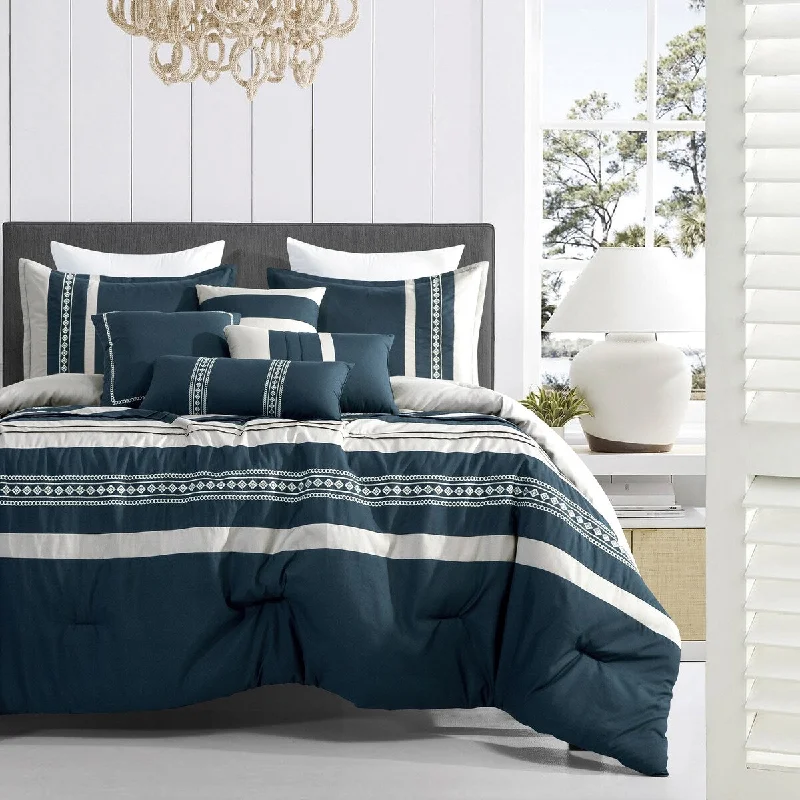 Silk - filled comforters for a luxurious and smooth touchINGALLS Luxury 7 Piece Comforter Set