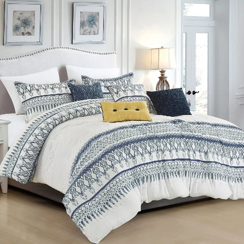 Duck down comforters with a softer feel and good warmth retentionLYNETTIE Luxury 7 Piece Comforter