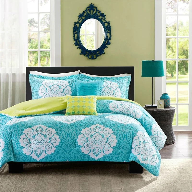 Full - size comforters suitable for full - sized beds in guest rooms or small bedroomsDaily Boutik King size 5-Piece Floral Damask Comforter Set in Teal Blue White and Green Colors